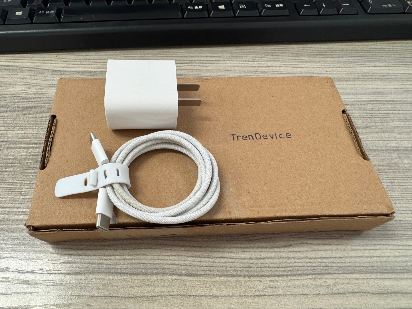 TrenDevice 35W USB C Charger, Fast Charge with iPhone 15,14 Pro, MacBook, Samsung, Laptop, Android Devices (C Cable Included) (White)