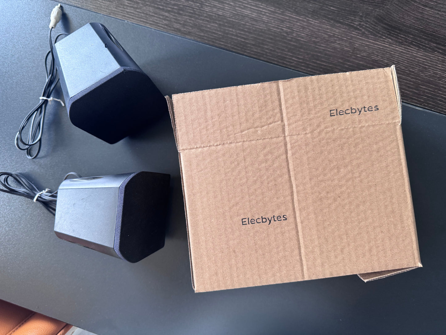 Elecbytes Active Bluetooth 5.0 Bookshelf Speakers – 60W Carbon Fiber Speaker Unit