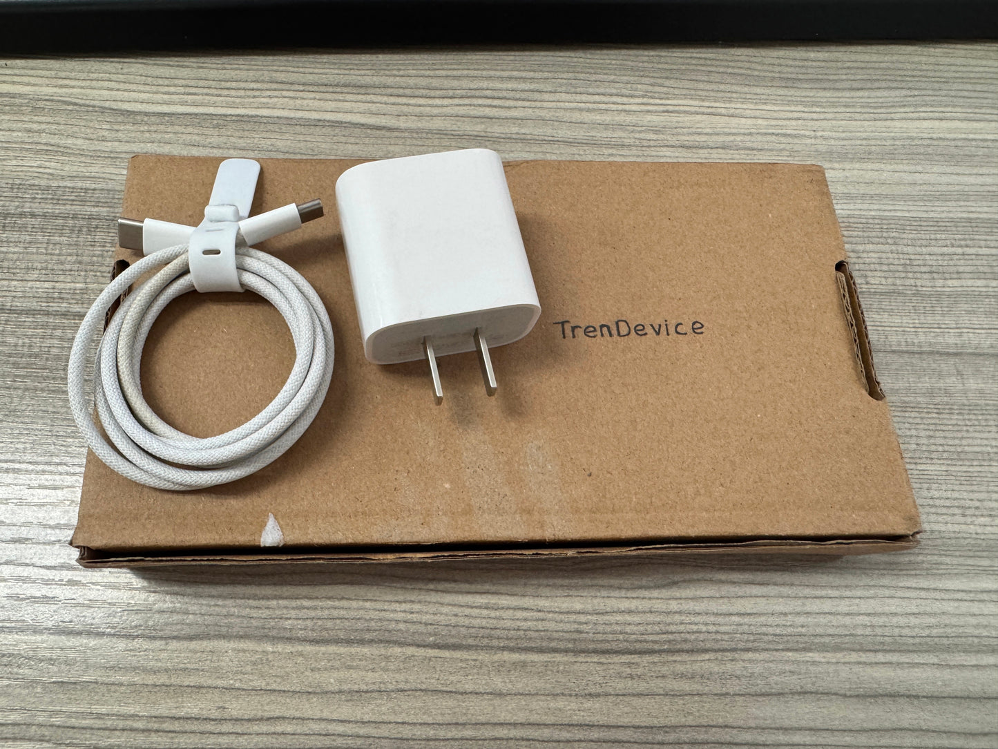 TrenDevice 35W USB C Charger, Fast Charge with iPhone 15,14 Pro, MacBook, Samsung, Laptop, Android Devices (C Cable Included) (White)