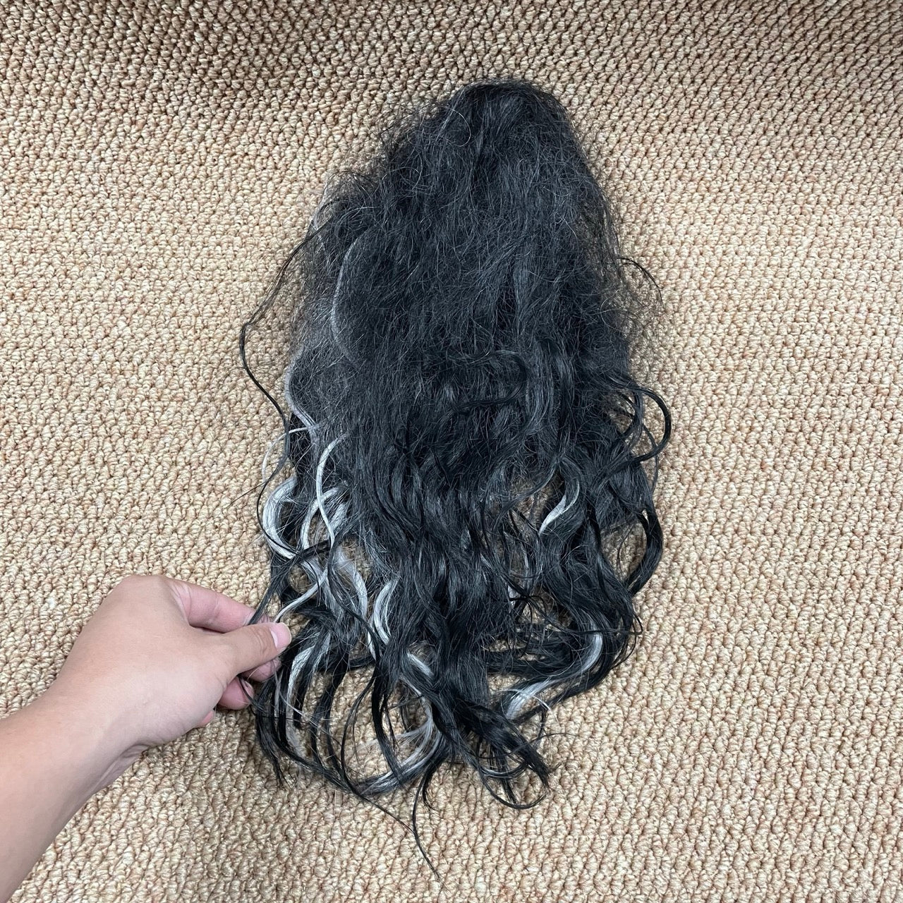AUTTO Hair Extensions Tape in Extensions Black to Light Silver Grey Silky Straight Double Sided Seamless Skin Weft Hair Extensions 14inch Best Black Tape in Hair Extensions Human Hair
