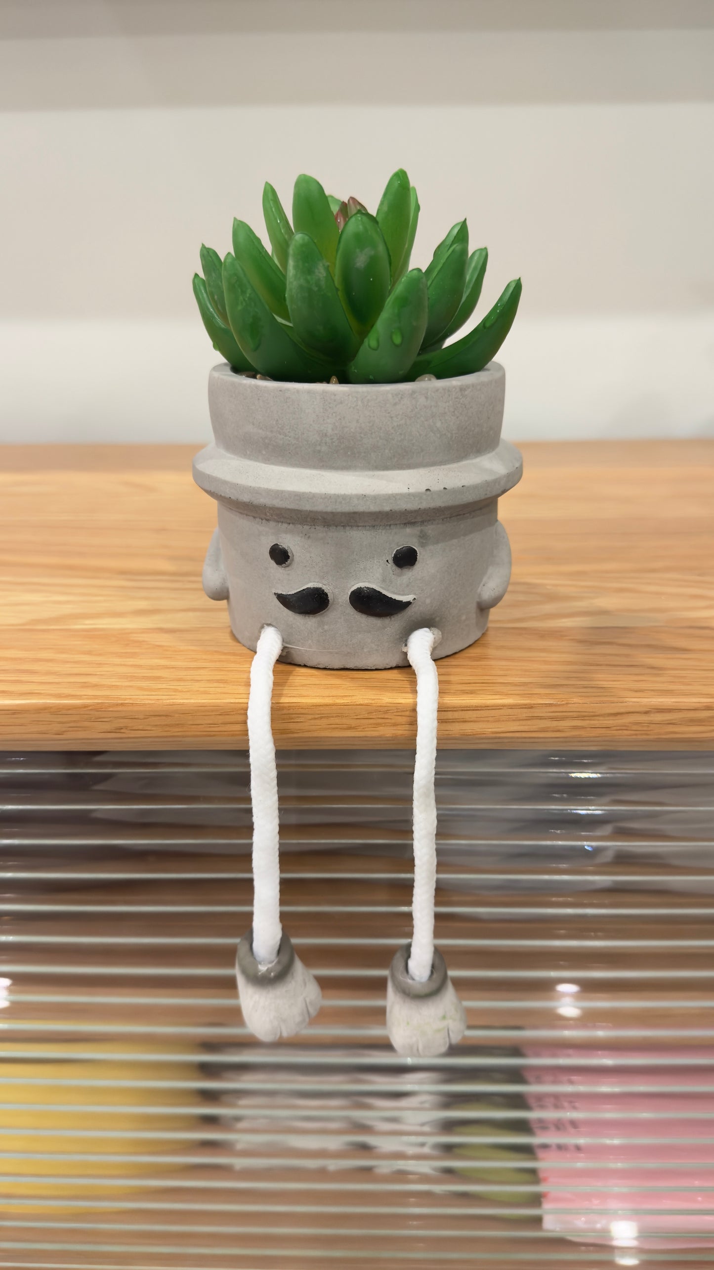 ZentraVerde Plants Artificial, Mini Fake Succulents in Resin Barrel Pot for Desk Livingroom Home Decoration Office Decor